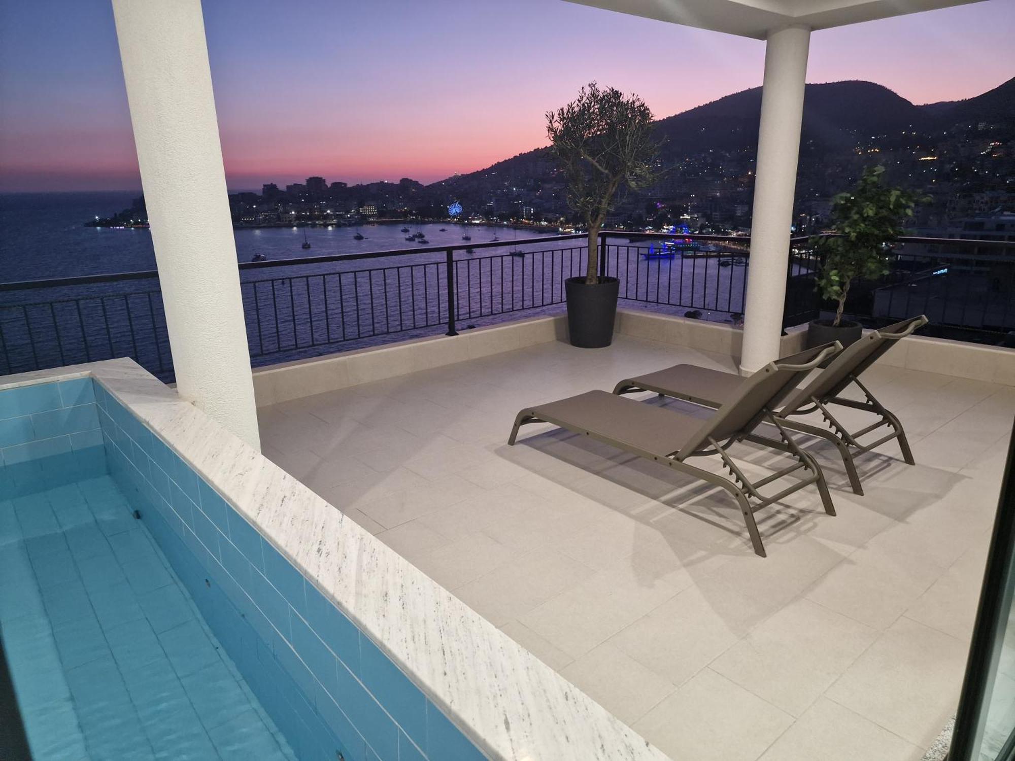 Joanna Suites ซารานเดอ ภายนอก รูปภาพ